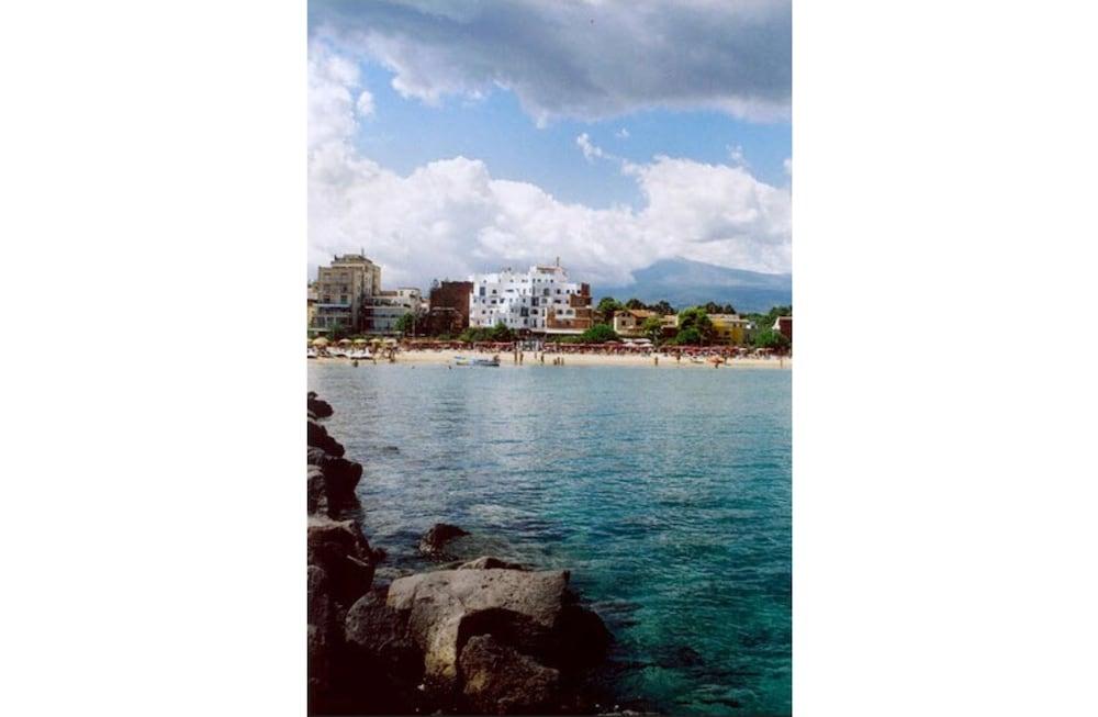 Villa Athena Giardini Naxos Luaran gambar